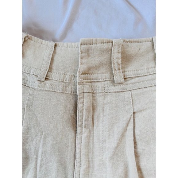 Wishlist Apparel Women’s Pleated Front Beige Shorts Size Sm - Picture 6 of 11